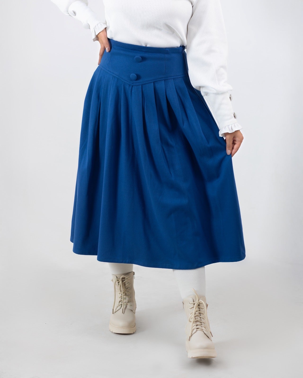 Navy skirt